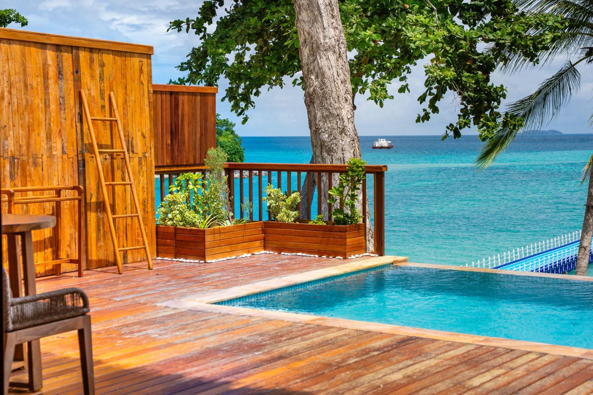 Ten Moons Sunset Villas Koh Lipe Exterior photo