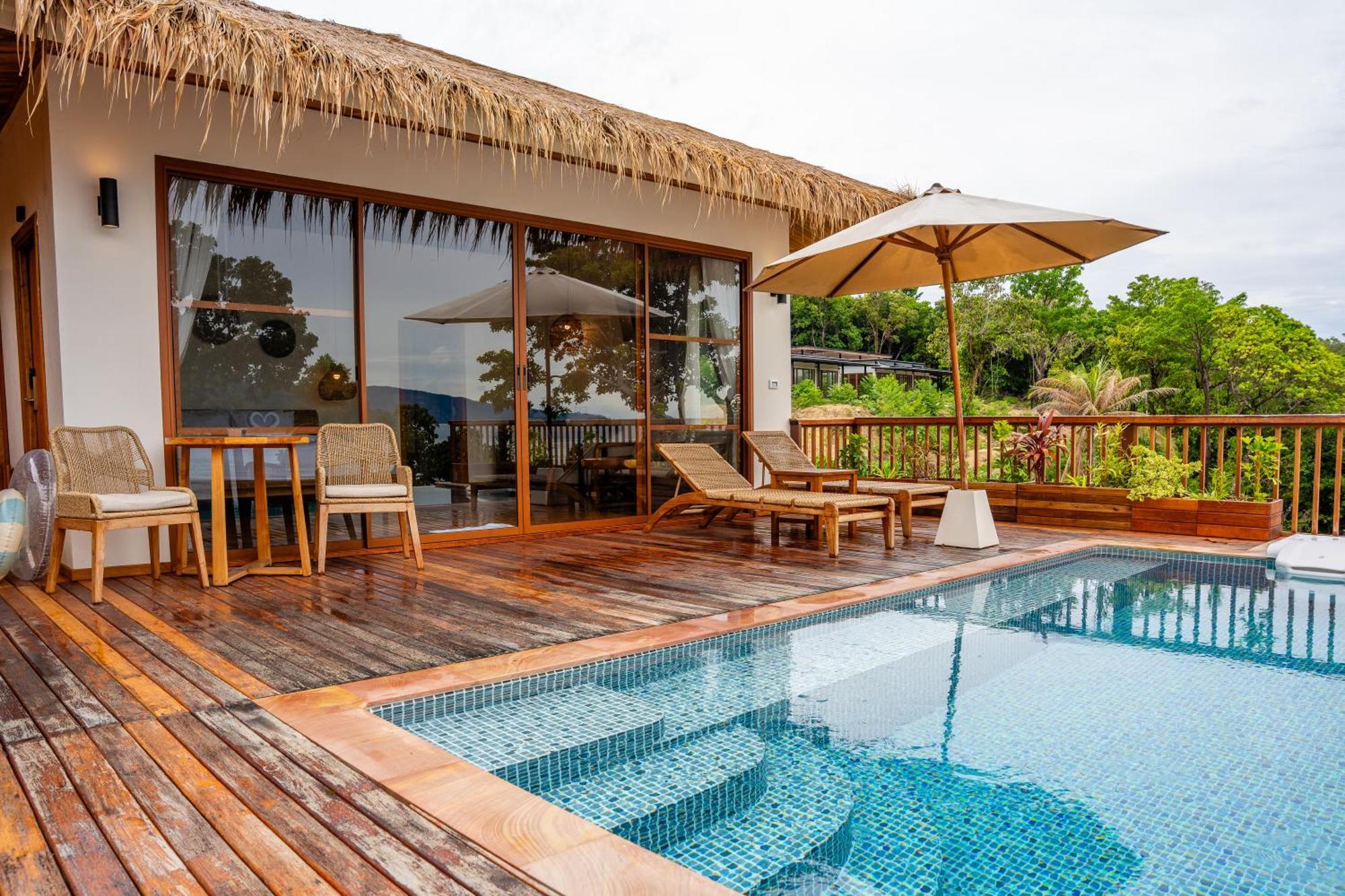Ten Moons Sunset Villas Koh Lipe Exterior photo